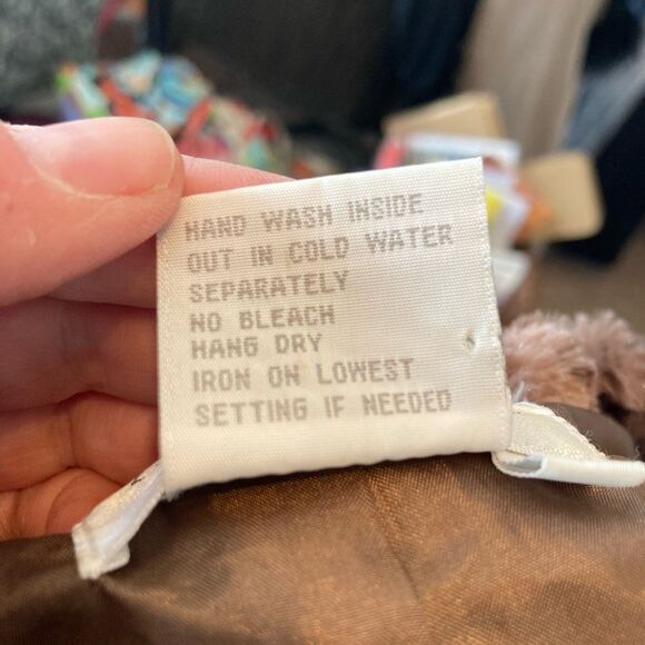 Rare find! VTG Great Cavalier St. Paul faux fur coat lined w/ pockets - Picture 9 of 10